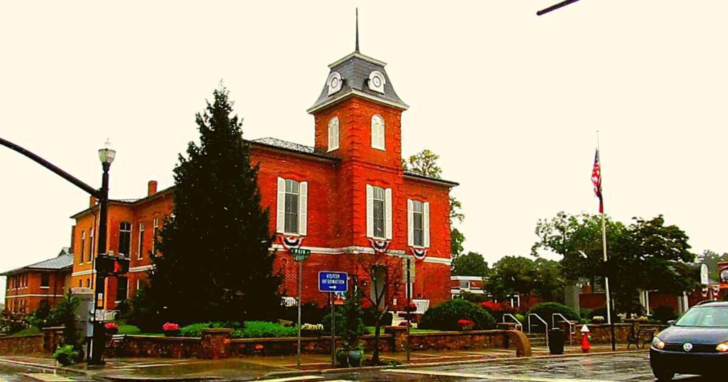 Brevard - Most Charming Small Towns in North Carolina