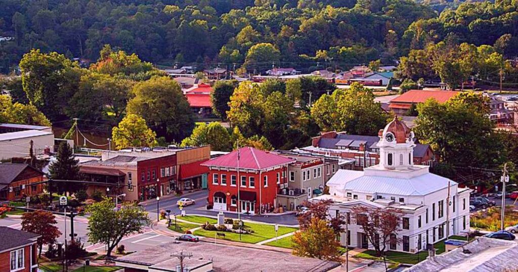 Bryson City - Most Charming Small Towns in North Carolina